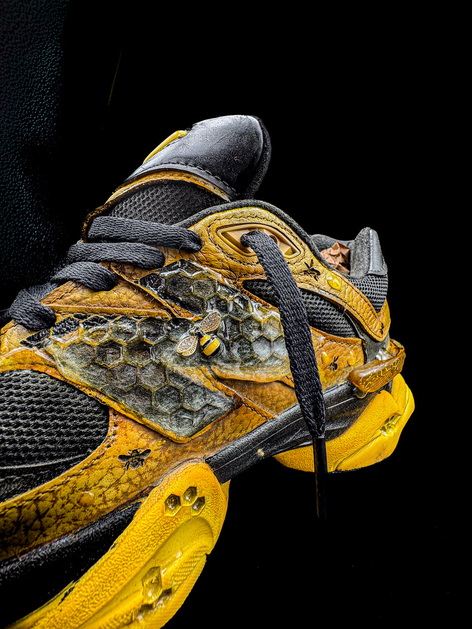 Pollinator 9060s