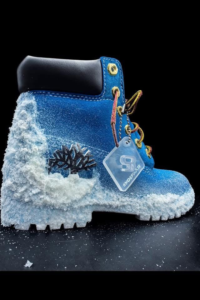 ICEY-BLUE TIMBS by shoebaker