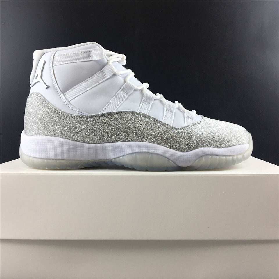 Women's AIR JORDAN 11 RETRO - "Metallic Silver"
