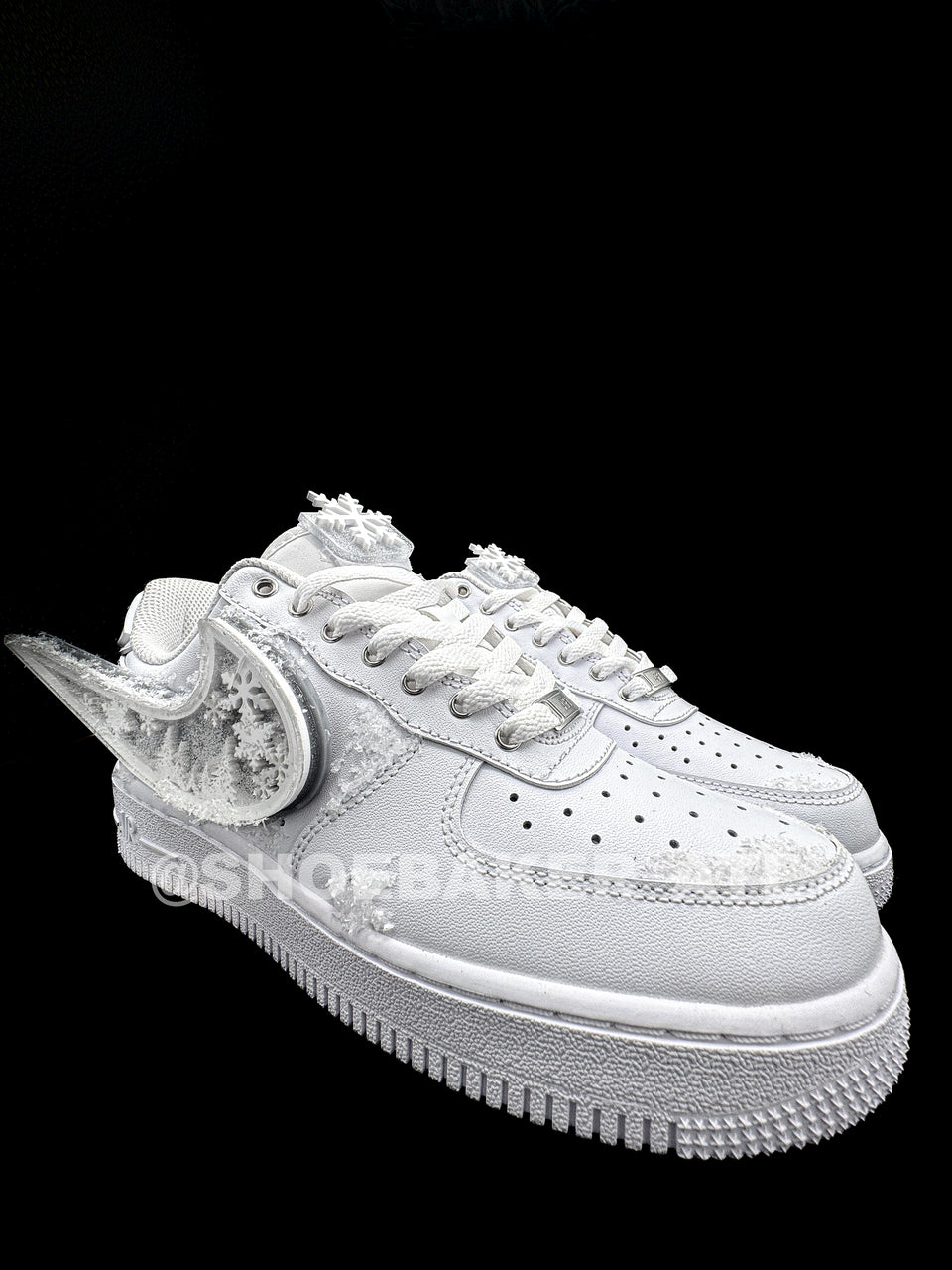 Snow Globe - Wonderland